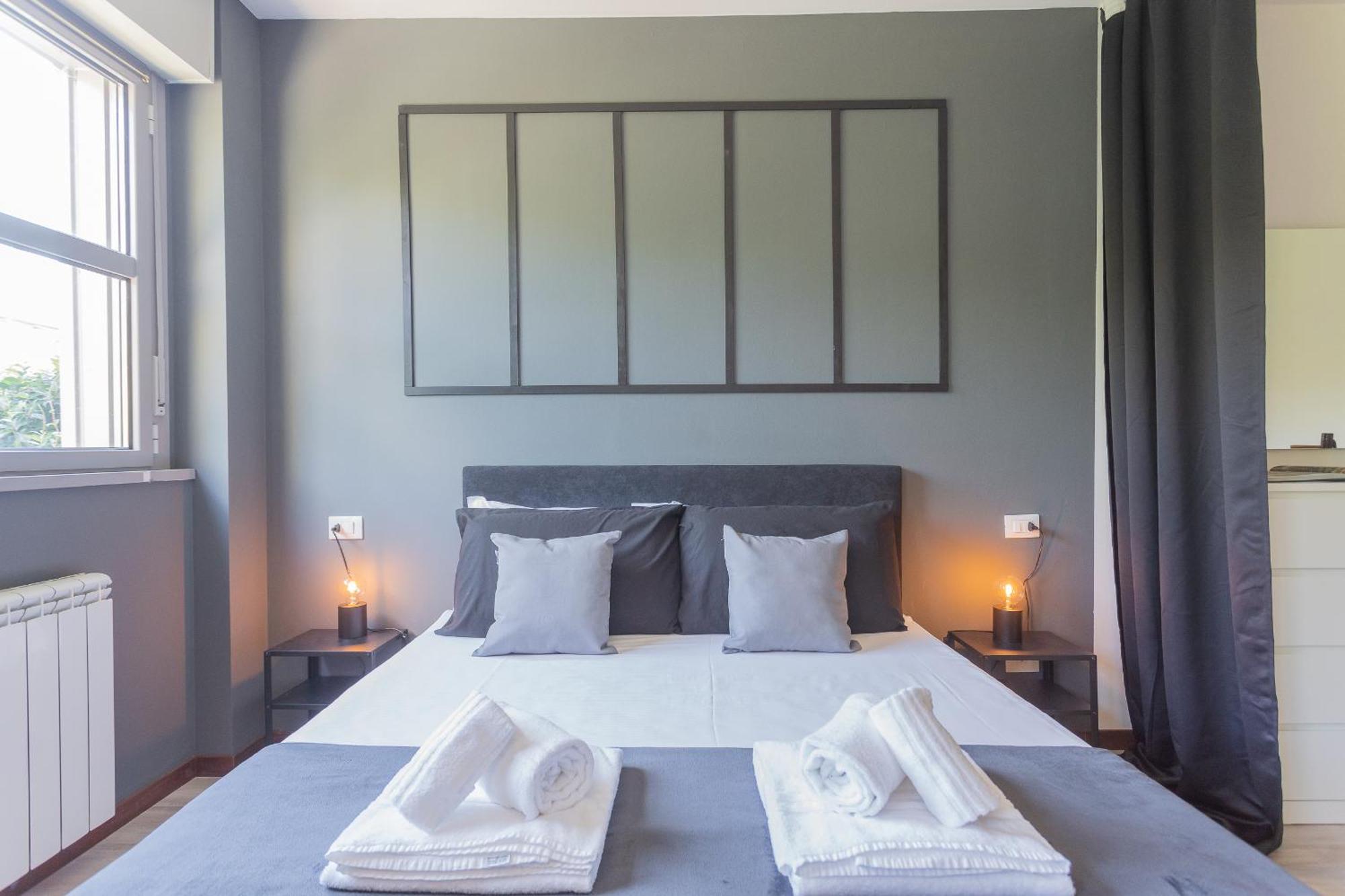 Black Loft Como By Rent All โกโม ภายนอก รูปภาพ